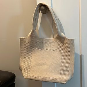 Vivaia Zahara tote cream ivory